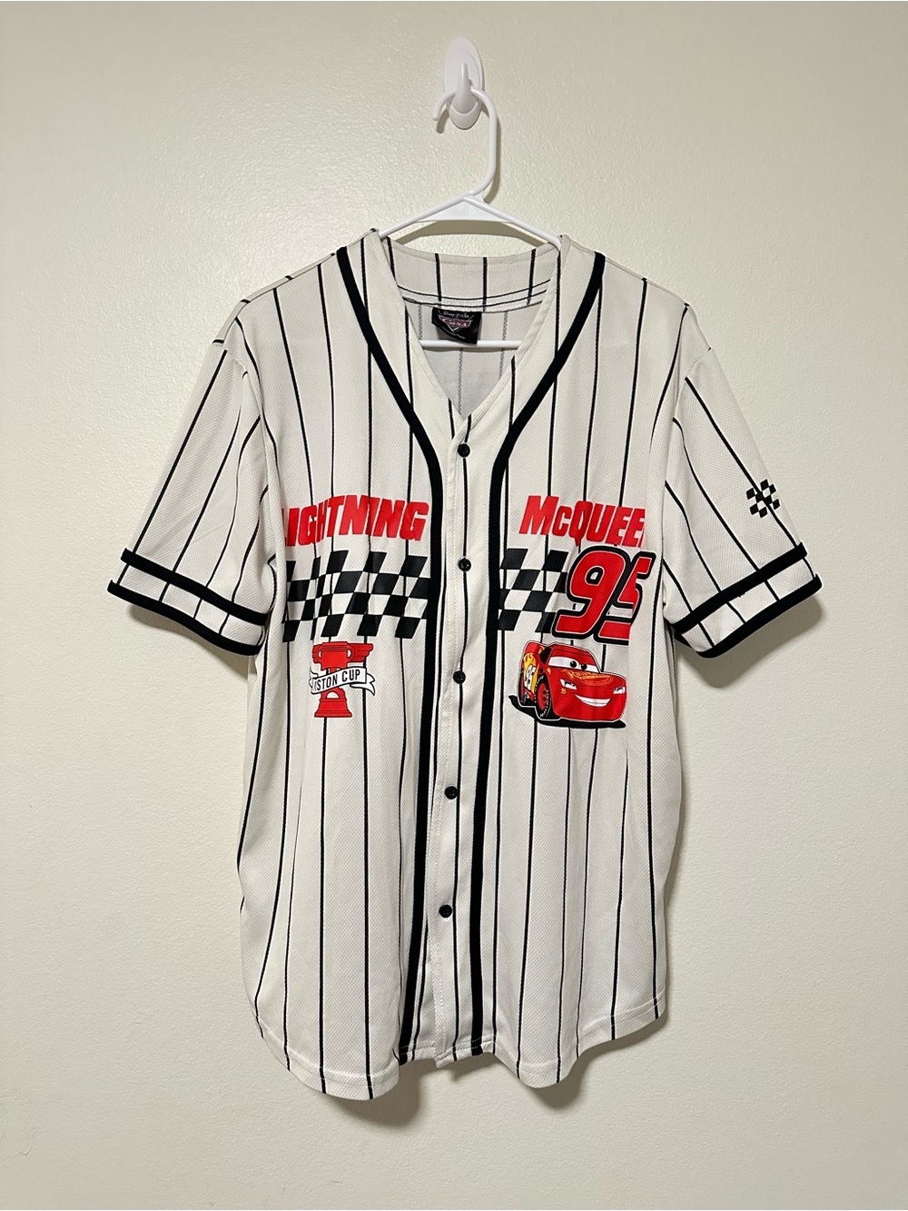 Disney Pixar Cars Lightning McQueen 95 White Pinstripe Jersey